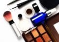 BEAUTÉ – Se maquiller avec précaution