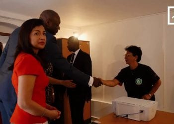 NATSANGANA NY IVON-TOERANA MANOKANA HO AN&rsquo;IREO VEHIVAVY IHARAN&rsquo;NY HERISETRA
