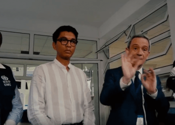 CORONAVIRUS – VISITE DE L&rsquo;INSTITUT PASTEUR PAR ANDRY RAJOELINA