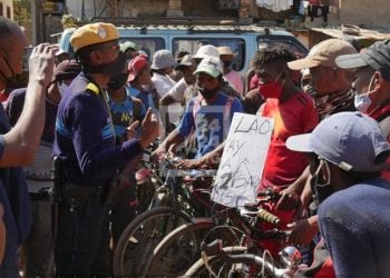 MANIFESTATION – Des « taxi-cyclistes » réclament la « libération » de leurs pairs