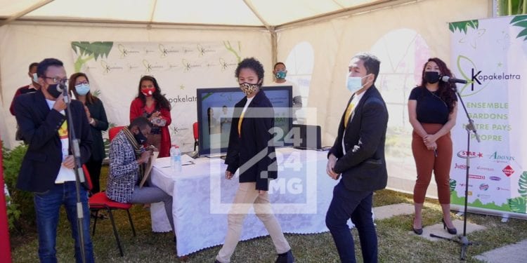 CONCOURS – « Credit Carat » remporte le projet écologique Kopakelatra et gagne 20 millions d&rsquo;ariary