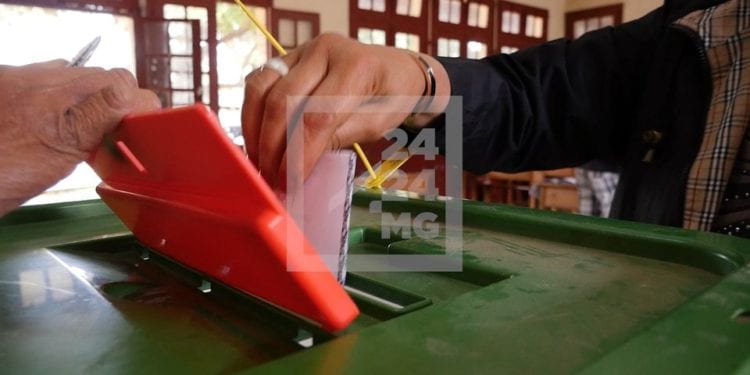 ELECTIONS – Le gouvernement convoque les grands électeurs des sénatoriales pour le 11 Décembre avec un collège électoral composé des élus municipaux