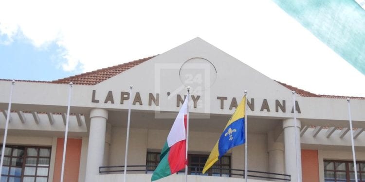 COMMUNE URBAINE D&rsquo;ANTANANARIVO – Des conseillers municipaux demandent un changement du bureau permanent du Conseil municipal