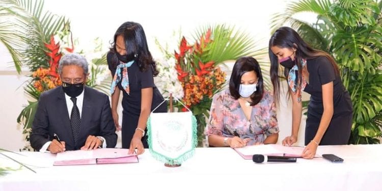 ENVIRONNEMENT – 2,500 milliards d&rsquo;ariary pour créer cinq parcs botaniques de 120 ha dans cinq régions de Madagascar