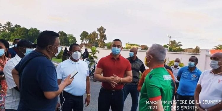 FOOTBALL – L’accès au stade de Barikadimy réservé au club des supporteurs pour le match Madagascar-Niger du mardi 30 Mars, selon le ministre de la Jeunesse et des sports