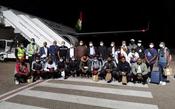FOOTBALL – La délégation de l&rsquo;équipe nationale malgache partie d&rsquo;Antananarivo débarque à Addis Abeba