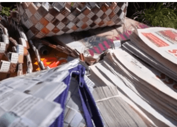 ARTISANAT – L’affaire est dans le sac en vieux journaux