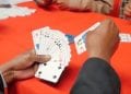 JEUX DE SOCIETE – Quand le Prince et la Princesse s’incrustent dans les cartes à jouer
