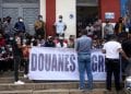 MANIFESTATION – Consensus trouvé entre les agents syndiqués de la douane et le ministère de l’Economie et des finances, reprise du travail par les grévistes depuis ce vendredi à 14h