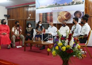 POESIE – Reprise du rendez-vous littéraire mensuel « La lit Tana » de l’ambassade de l’Inde avec huit auteurs pour un après-midi de déclamation poétique vendredi