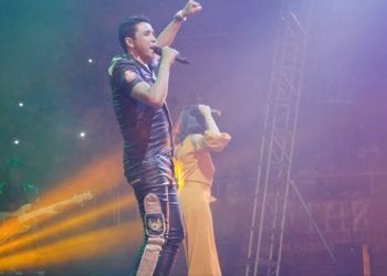 TSINGERIN-TAONA – Nanamarika ny 20 taona an-tsehatra hanomanana ny 20 taona ho avy ny tarika Lôla