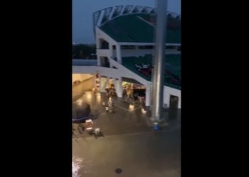 INFRASTRUCTURES – Des travaux de réajustement autour du stade Barea ont permis de protéger le stade de la montée des eaux lors des pluies de ce week-end, annoncent les responsables du projet