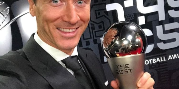 FOOTBALL – Robert Lewandowski et Alexia Putellas élus meilleur joueur et meilleure joueuse de l&rsquo;année par la Fifa, Edouard Mendy choisi meilleur gardien de but