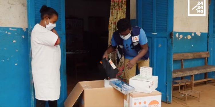 POST-CYCLONE – Des kits d’accouchement individuel (KIA) pour aider les nouvelles mères à faire face à l’accouchement en période post-cyclonique