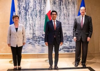 RENCONTRE A WASHINGTON – L’Etat malgache encouragé à se libérer des contrats énergétiques défavorables, à améliorer la transparence, à protéger les pauvres par des filets de sécurité sociale et à prioriser le déploiement du vaccin contre la Covid-19.