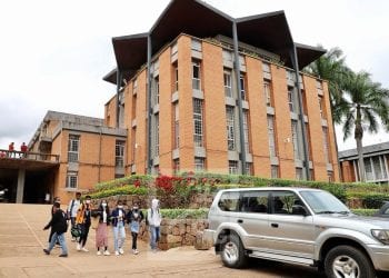 ENSEIGNEMENT SUPERIEUR – Le personnel administratif et technique de l’Université d’Antananarivo annonce une suspension de ses activités à partir de ce mercredi jusqu’au virement effectif de leur salaire du mois d’Avril