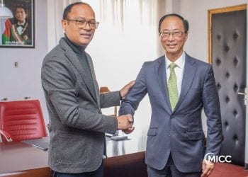 COMMERCE – La mise aux normes des produits agricoles et alimentaires malgaches pour s’adapter au marché chinois au menu de la rencontre entre Edgard Razafindravahy et Jiang Xuejun du Centre du commerce international mardi