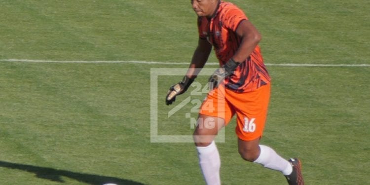 FOOTBALL – Zakanirina Rakotoasimbola dit Nina évoque un problème administratif à l’origine de son vrai faux-départ pour un test à Grenoble