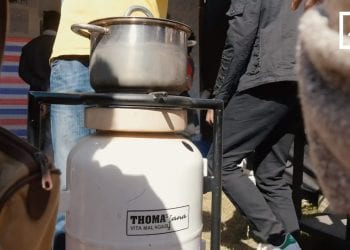 SOLUTION – Le fourneau à balle de riz comme alternative à l’utilisation du charbon de bois