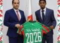 FOOTBALL – Koloina « Rakool » Razafindranaivo signe chez le Mouloudia d&rsquo;Alger pour trois ans et demi
