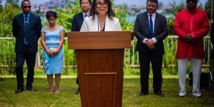 ÎLES EPARSES – Les discussions entre Madagascar et la France reprendront prochainement indique Yvette Sylla