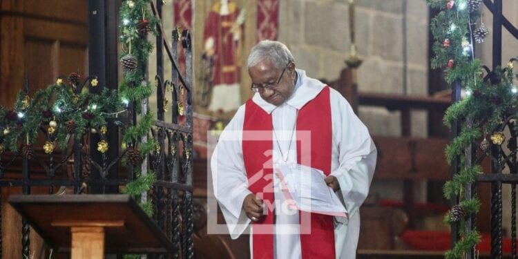 ÉGLISE CATHOLIQUE – Une messe d’au revoir à Mgr Razanakolona ce dimanche