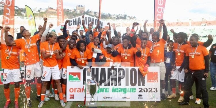 FOOTBALL – Fosa Juniors évoque la convocation de huit de ses joueurs aux Jeux des îles et la priorisation de l’intérêt de l’équipe nationale pour expliquer son retrait de la Ligue des champions africaine