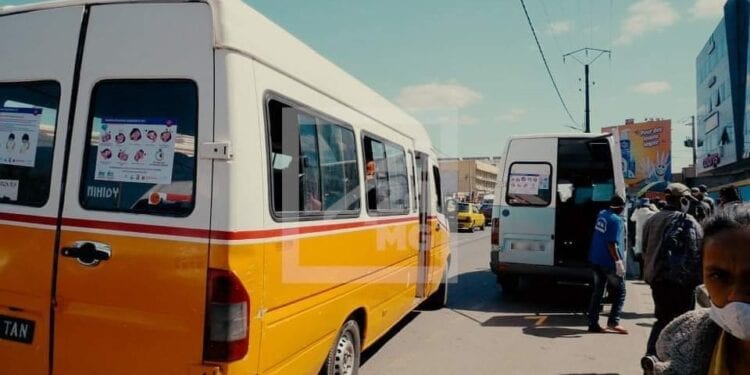 MOBILITE – L’Union des coopératives de transport urbain prévoit d’augmenter le ticket de transports à Antananarivo à 800 ariary au mois d’août