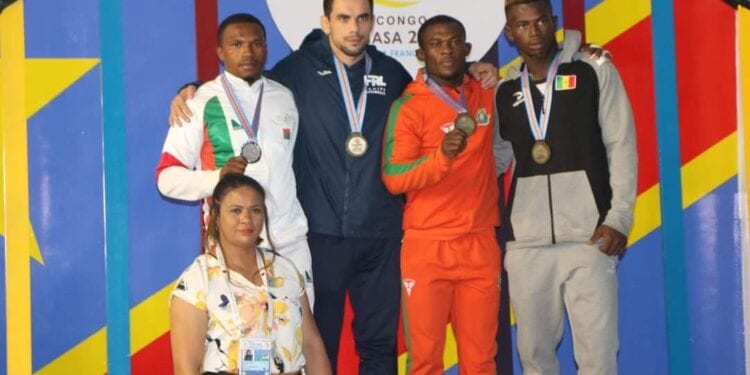 SPORTS – Mbola Lalaina Aimé Rakotoniaina se pare d’argent et remporte la première médaille malgache aux jeux de la Francophonie