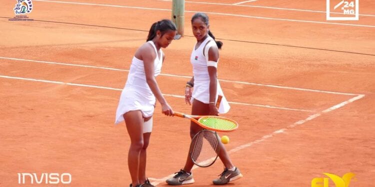 JEUX DES ÎLES – Mitia Voavy et Mialy Ranaivo décrochent la médaille d’or en tennis double dames
