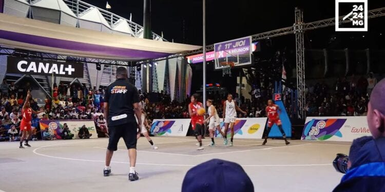 BASKETBALL – Rondro Emerenchine Raherimanana, la guerrière des Ankoay dames