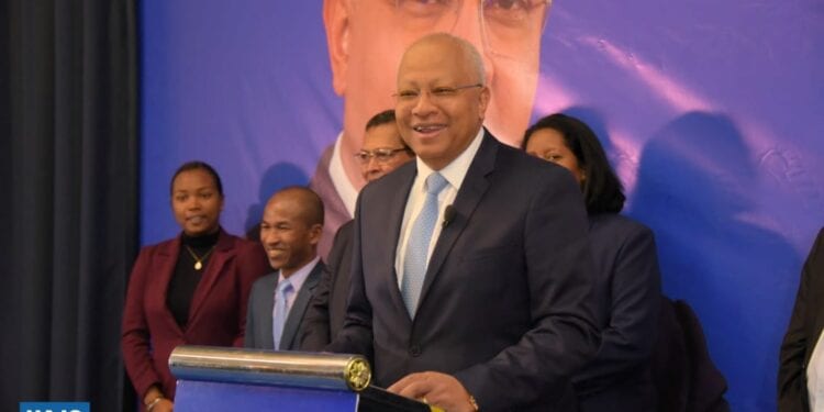 ELECTION – Hajo Andrianainarivelo et Tahina Razafinjoelina portent à 14 le nombre de candidats annoncés à déposer leur dossier pour la présidentielle à la HCC