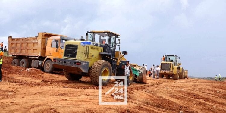 INFRASTRUCTURE – Feu vert pour le décaissement de la première tranche du financement de la construction de l’autoroute Tana-Toamasina qui sera supportée par l’Etat