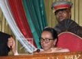 Razanamahasoa exhorte la communauté internationale à « agir » face à l’« urgence » de la situation politique à Madagascar