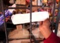 Une taxe supplémentaire sur les serviettes hygiéniques et des couches en provenance de certains pays