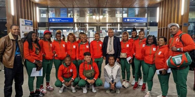 RUGBY à 7 – Les Ladies Makis Seven ont quitté le pays mercredi soir pour rejoindre la Tunisie pour la qualification aux jeux olympiques 2024.