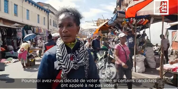 ELECTION – Analakely, un jour de vote