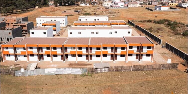 HABITAT – Marché adjugé pour la construction de 90 logements sociaux à Farafangana, Mahajanga et Antsirabe 