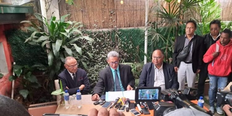Un nouveau groupe propose un « espace de dialogue » afin de trouver une « solution pérenne qui puisse apporter la paix » à Madagascar