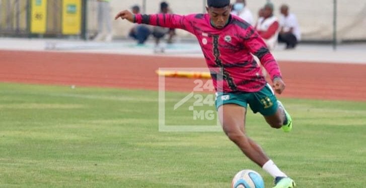 FOOTBALL – Koloina Razafindranaivo s’envolera mardi pour la France afin de rejoindre son nouveau club