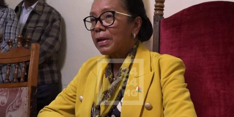 La HCC prononce la déchéance de Christine Razanamahasoa en tant que député.