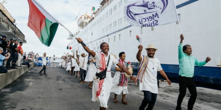 SANTÉ – Début des grandes opérations chirurgicales du navire hôpital Mercy Ships prévu fin mai