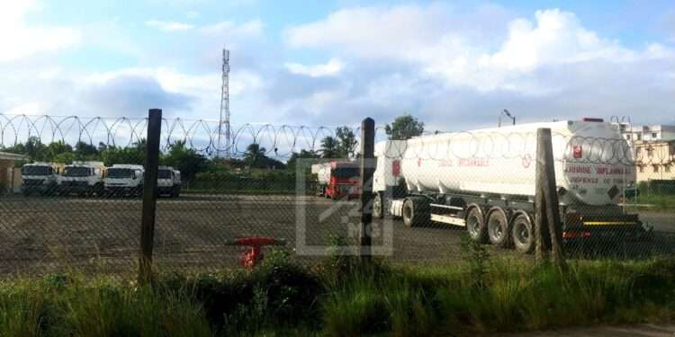 DEDOUANEMENT – Un système d’authentification et de certification des produits pétroliers à mettre en place