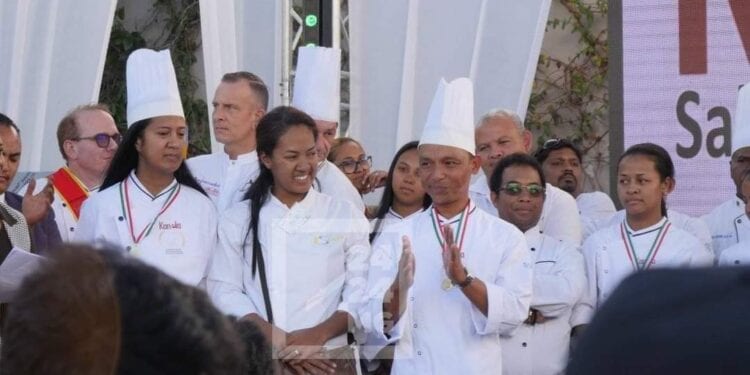 ART CULINAIRE – L’équipe de l’Escale d’Antsirabe sacrée championne de Madagascar de pâtisserie professionnelle