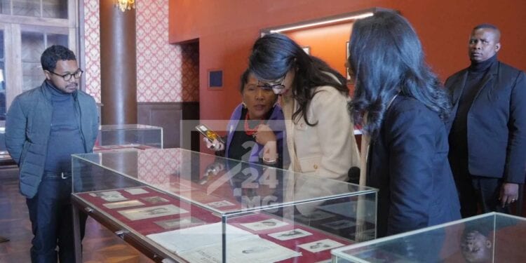 PATRIMOINE – La Reine Ranavalona III sur les cimaises à Anatirova