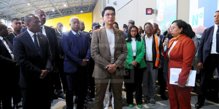 AEROPORT D’IVATO – Andry Rajoelina entend durcir les sanctions contre les agents de l’Etat coupable de corruption