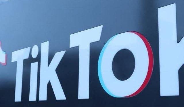RESEAUX SOCIAUX – Donald Trump demande à la Cour suprême de retarder la loi sur l’interdiction de TikTok