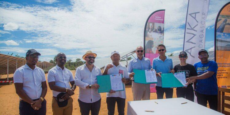 ÉLECTRIFICATION RURALE – Service d’électricité à étendre dans 39 nouvelles localités de l’Atsimo Andrefana pour Anka avec l’appui de l’Equipe Europe