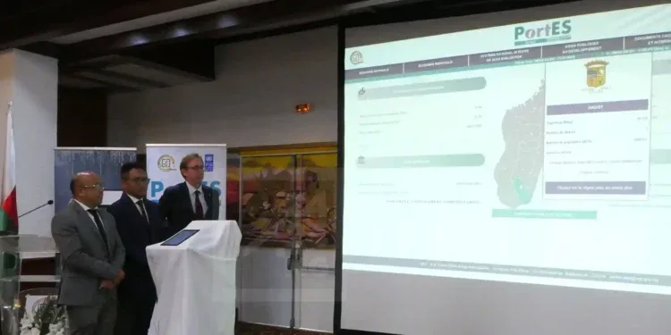 RECHERCHES – « PortES », une nouvelle plateforme numérique centralisant les données socio économiques actualisées de Madagascar