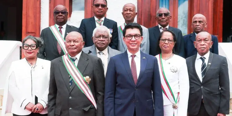 GRANDE CHANCELLERIE – Les nouveaux membres du Conseil de l’Ordre national malgache présentés ce lundi